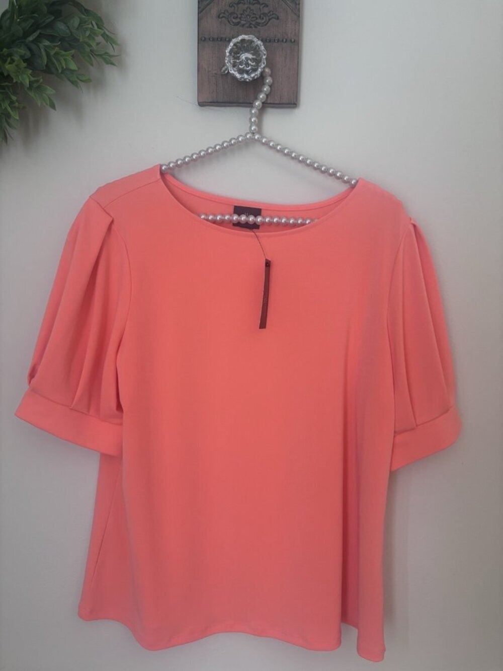 NWT Worthington Womens Size L Short Sleeve Top Puff Sleeve Salmon